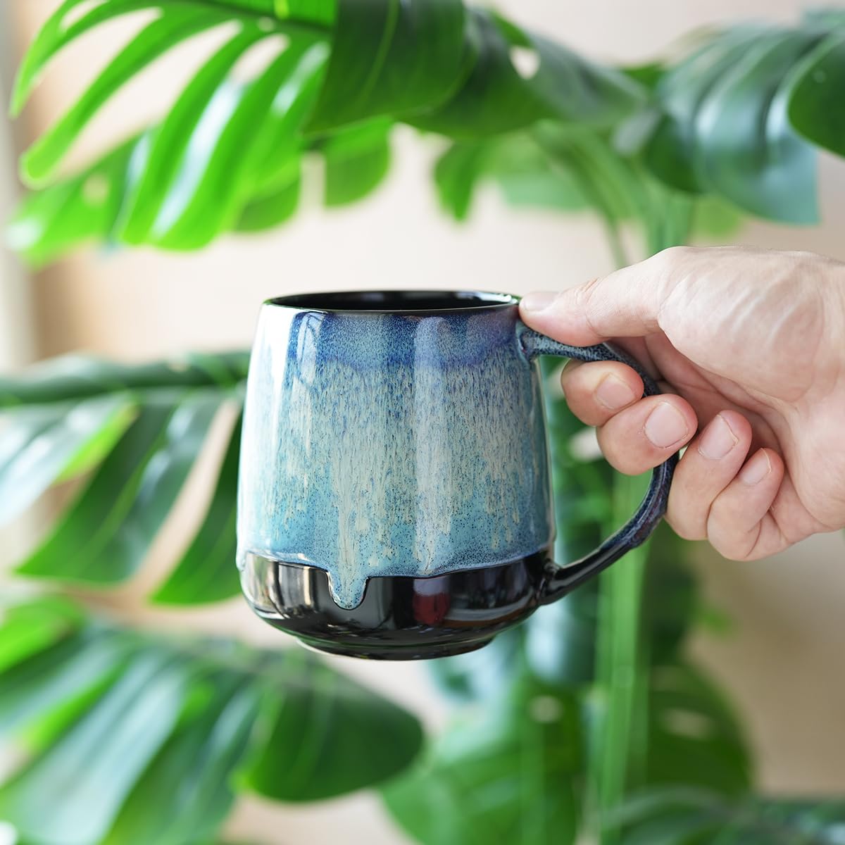 Bosmarlin dishwasher-safe mug in blue ceramic, easy cleaning after coffee