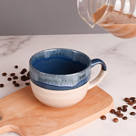 Bosmarlin large mug on desk highlights 16 oz capacity for beverages