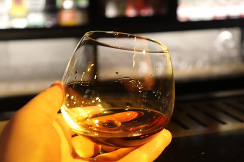 BothEarn brandy snifter 400ml wedding reception setting with guests enjoying cognac.
