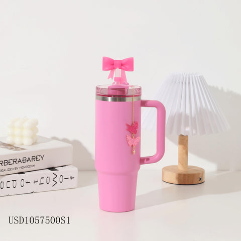 BOTVUG bow silicone straw cover enhances grip and protects straw ends