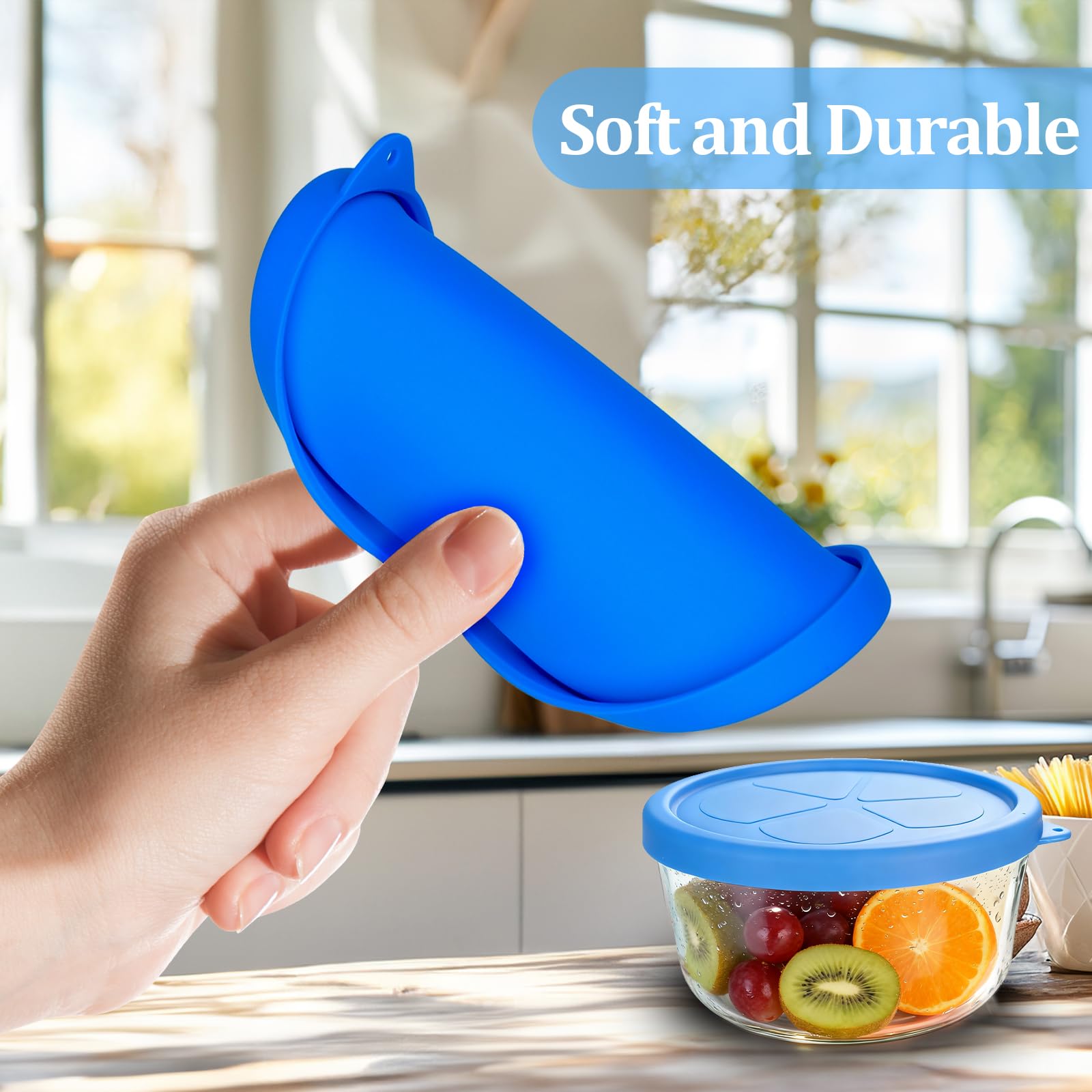 BrillaraSymm lid preserves freshness in the fridge with an airtight seal.