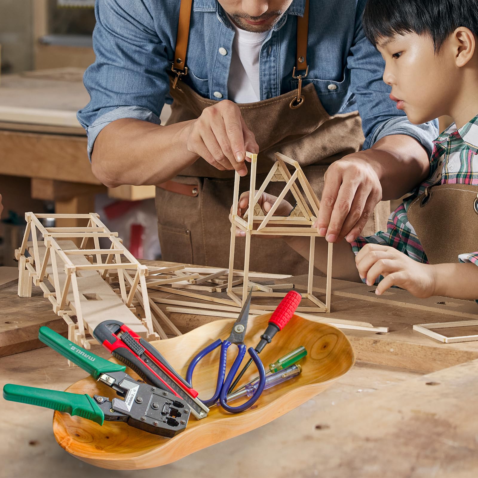 BTEOBFY heirloom-grade wood with dovetail carvings adds timeless charm
