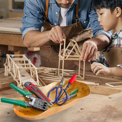BTEOBFY heirloom-grade wood with dovetail carvings adds timeless charm
