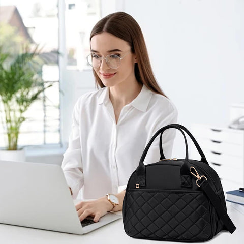 BTOOP adjustable shoulder strap enables comfortable cross-body carry.