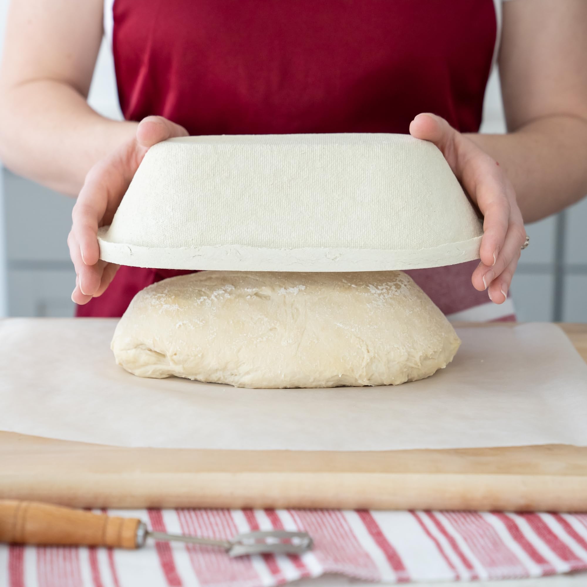 Bulka easy-clean banneton minimizes dough sticking with a smooth surface.