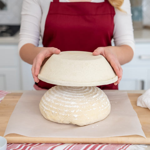 Bulka easy cleaning brush image suggests quick cleanup after baking