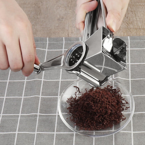 Buoikik Parmesan shredding in action for pasta toppings and garnishes.