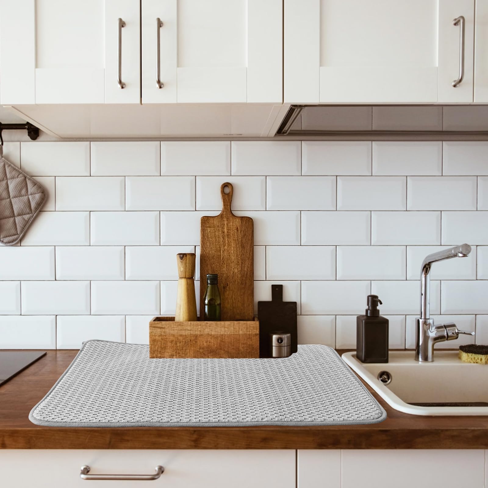 Bvrbaory gray microfiber dries surfaces quickly in busy kitchens