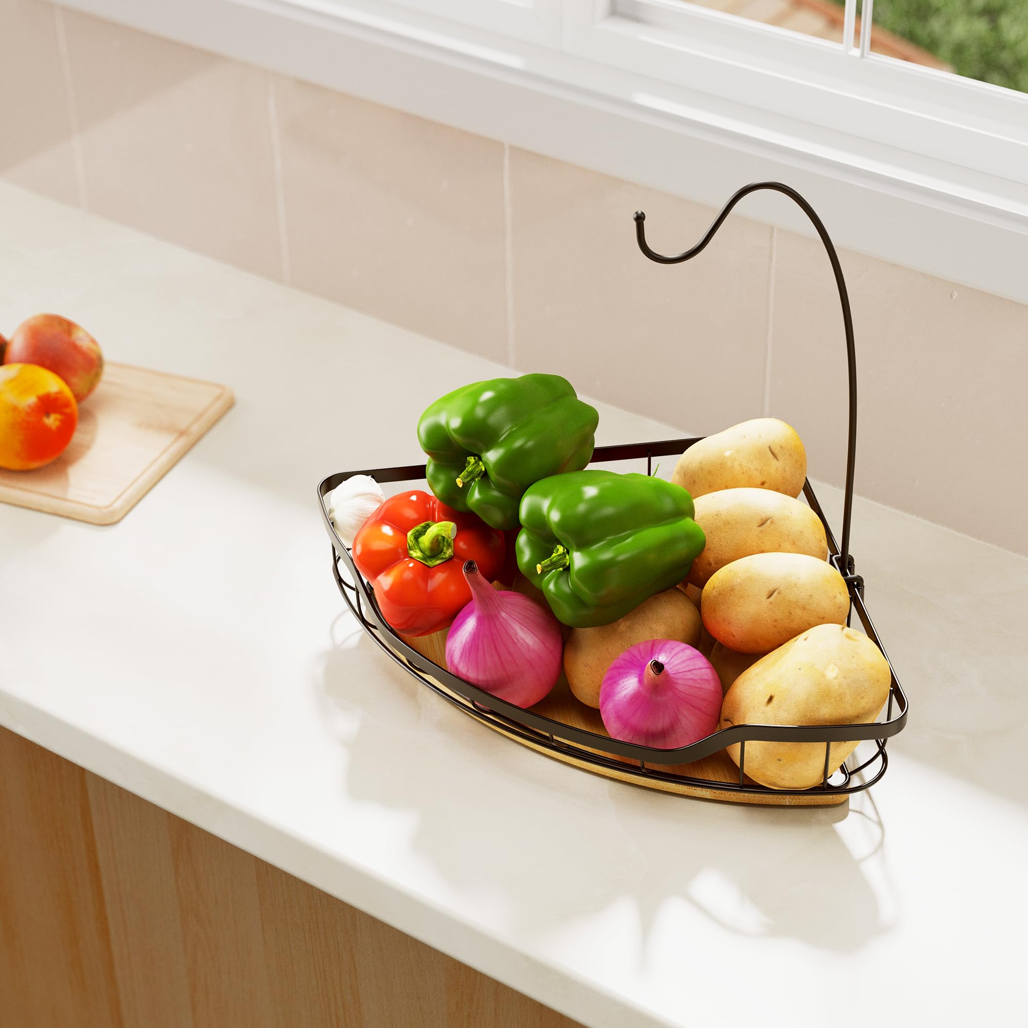 CACHOLIV bamboo base adds natural style while supporting fresh produce.