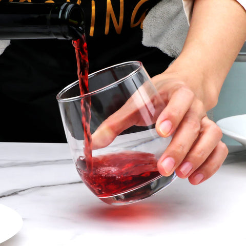 Cadamada food-grade glass highlights safe tasting and clear presentation.