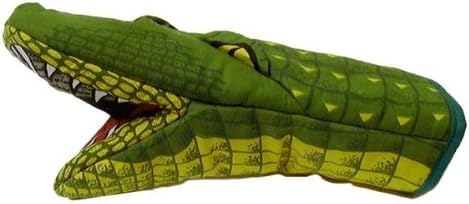 Cajun Creations alligator oven mitt in green protects hands while handling hot pots.