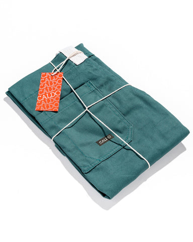 Caldo Daily Apron towel loop in action for quick wipes