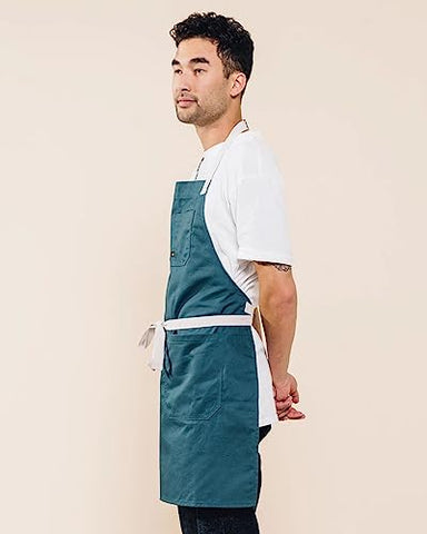 Caldo Daily Apron easy care with machine washing instructions