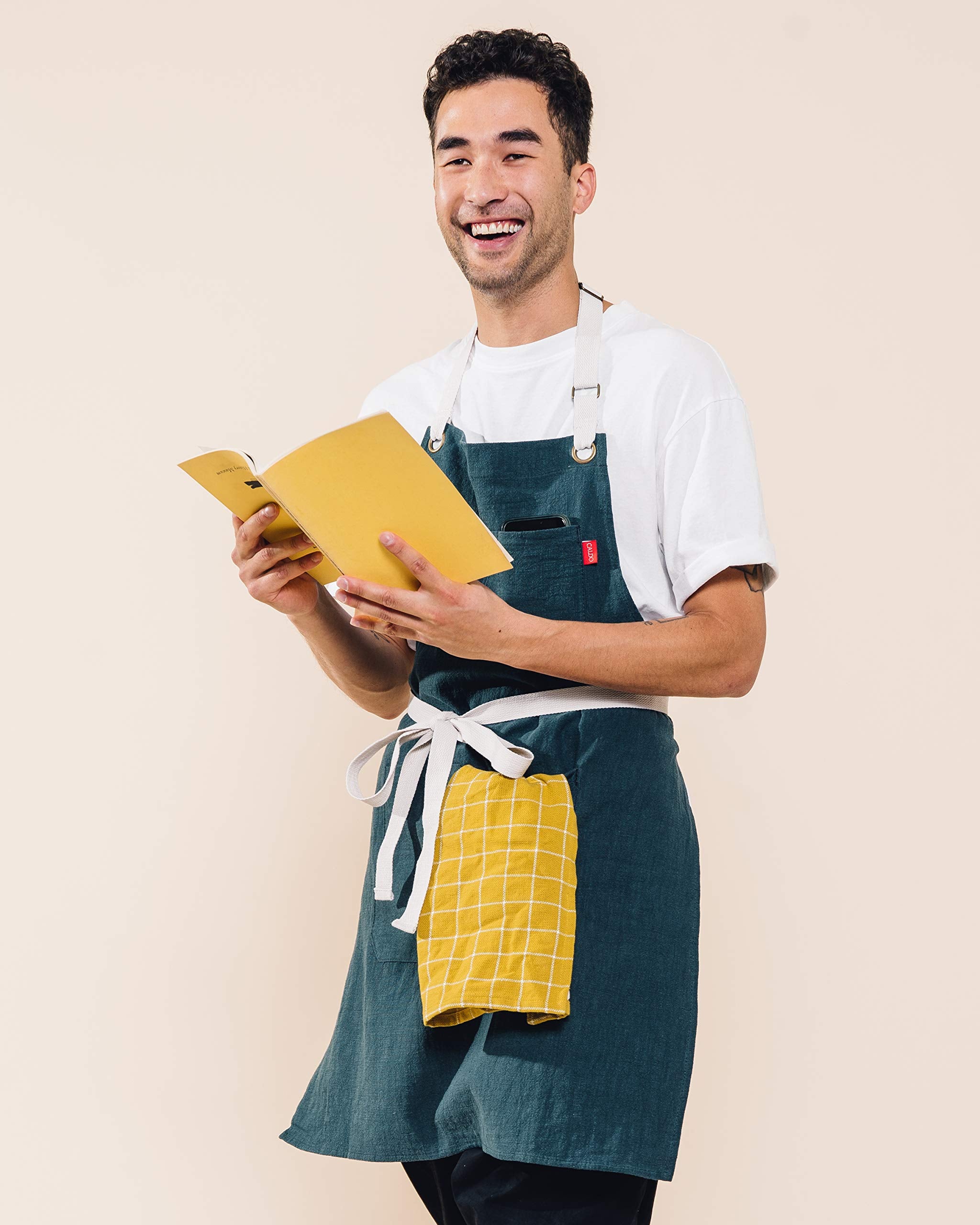 Caldo linen kitchen apron spruce pockets detail handy storage while cooking