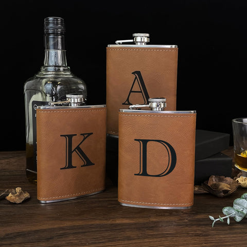 CARAKNOTS leak-proof cap prevents spills during adventures.