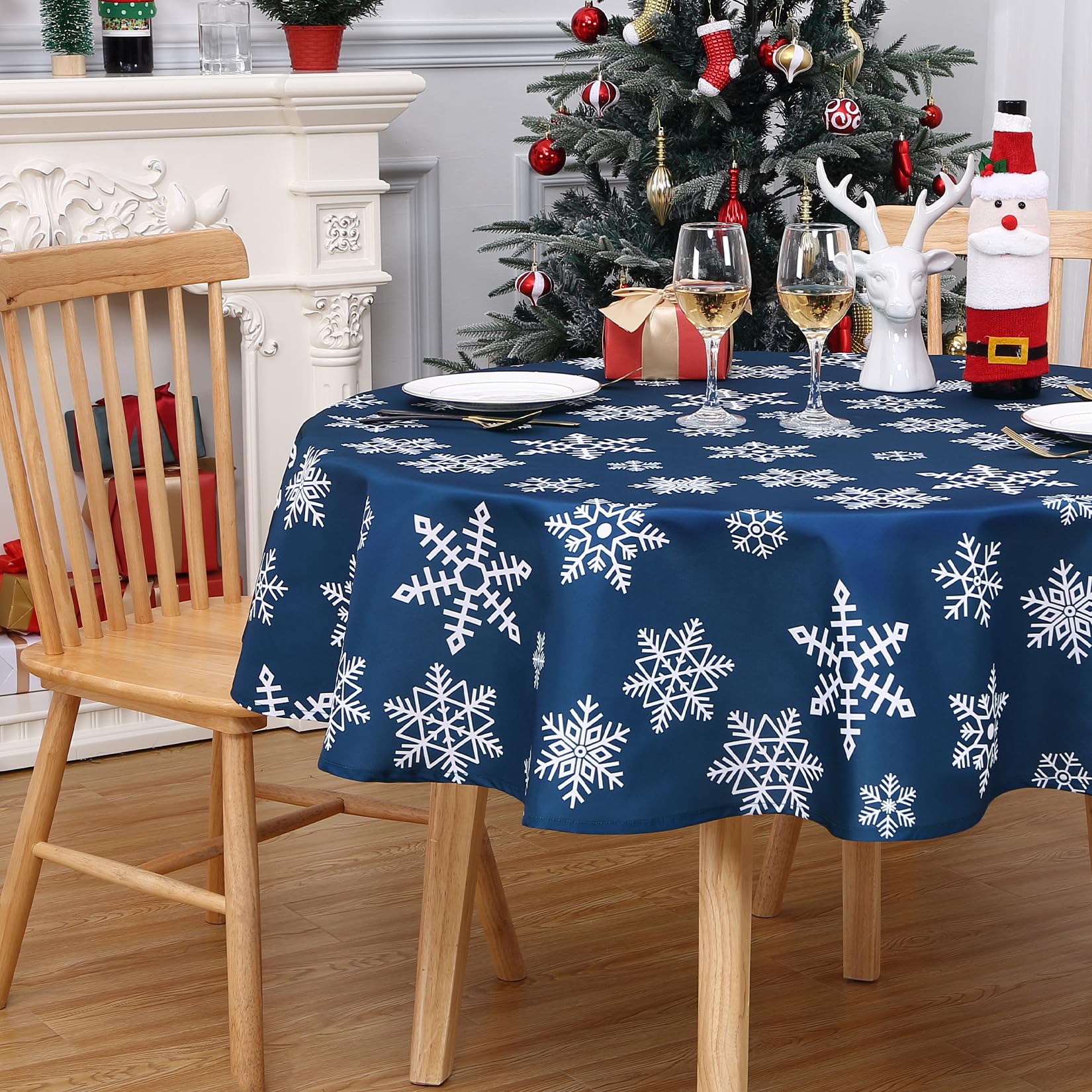 CAROMIO blue snowflakes round tablecloth highlights festive meals and protects surfaces.