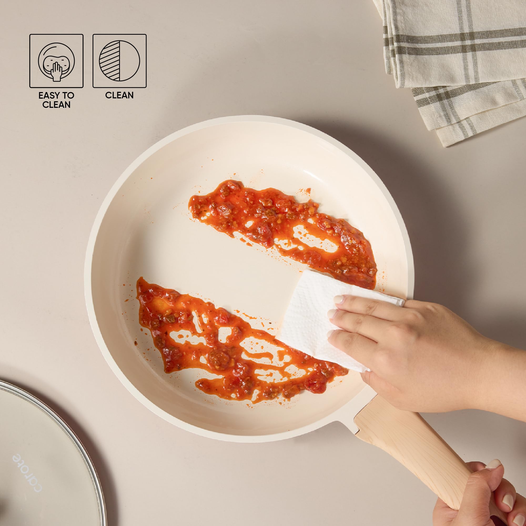 CAROTE 10-inch fry pan delivers even cooking across the surface.