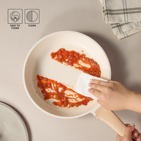 CAROTE 10-inch fry pan delivers even cooking across the surface.