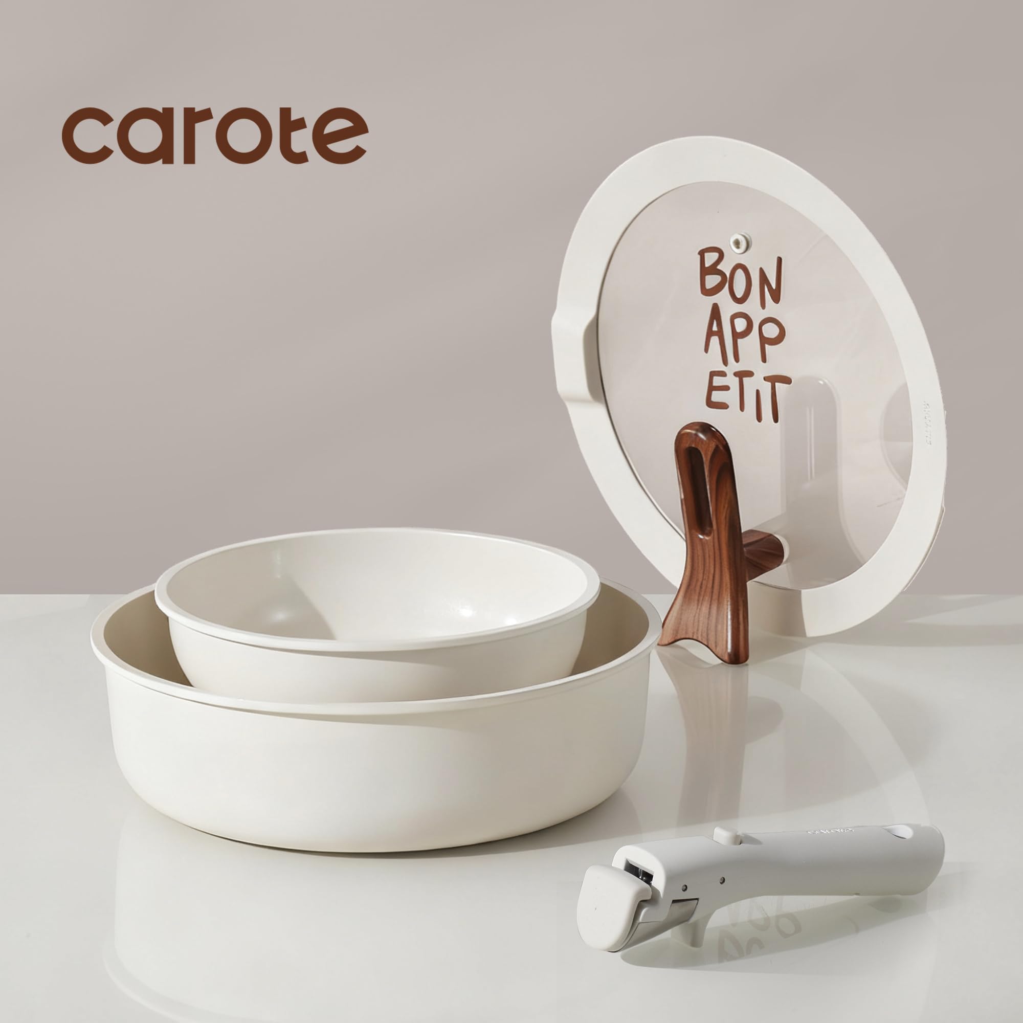 Carote 10-inch sauté pan versatile for stovetop-to-oven cooking