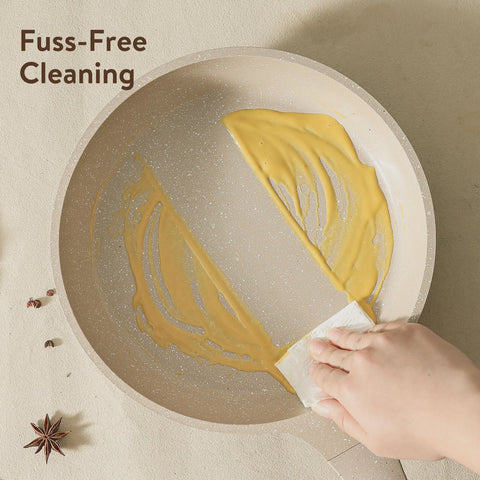 CAROTE 2-quart saucepan with lid is perfect for soups