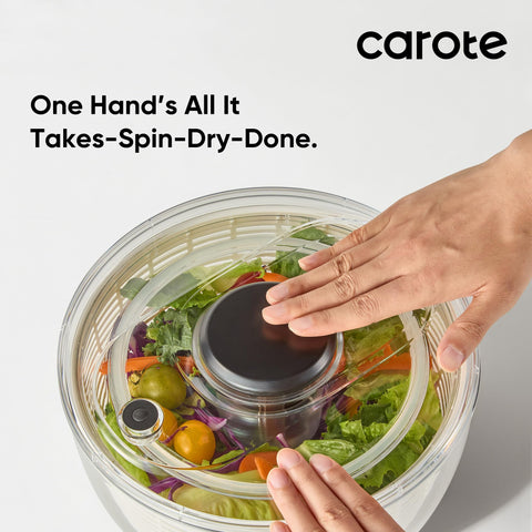 CAROTE 3.8 Qt salad spinner demonstrates one-handed operation for easy use.