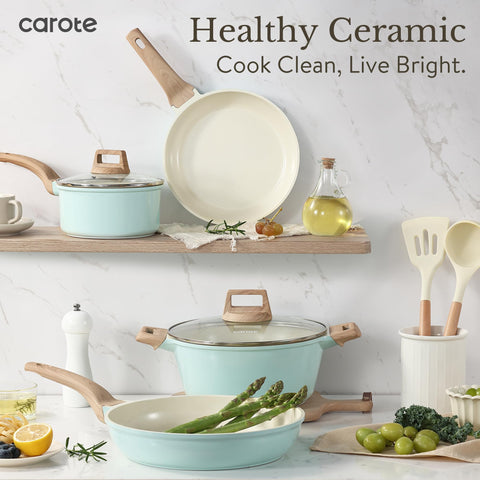 CAROTE 4qt stockpot with lid ideal for soups and batch cooking.