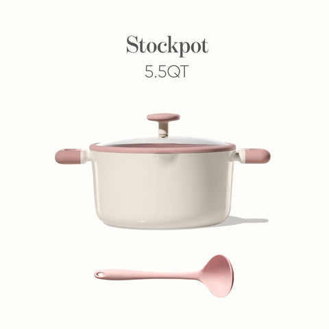 CAROTE ceramic nonstick coating provides easy release and cleanup
