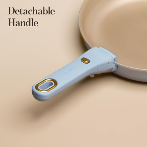 CAROTE detachable handle offers flexible storage and versatile use.