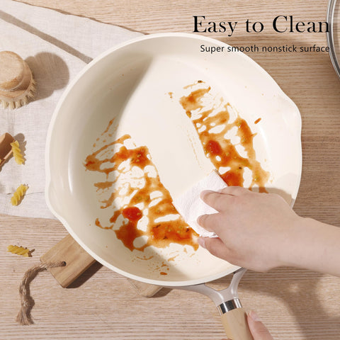 CAROTE durable ceramic pan construction for daily use.