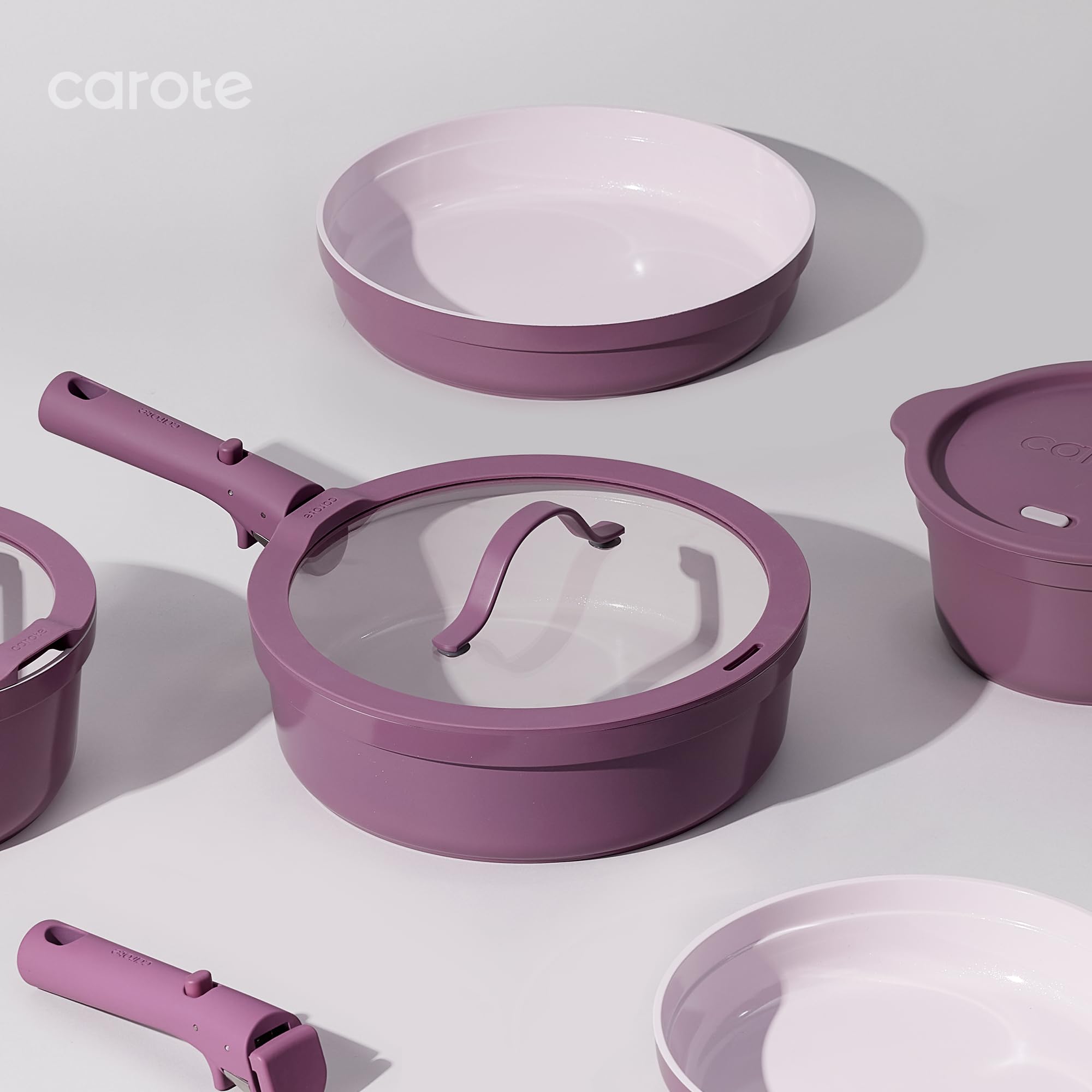 CAROTE easy-clean design makes post-cook cleanup faster and smoother