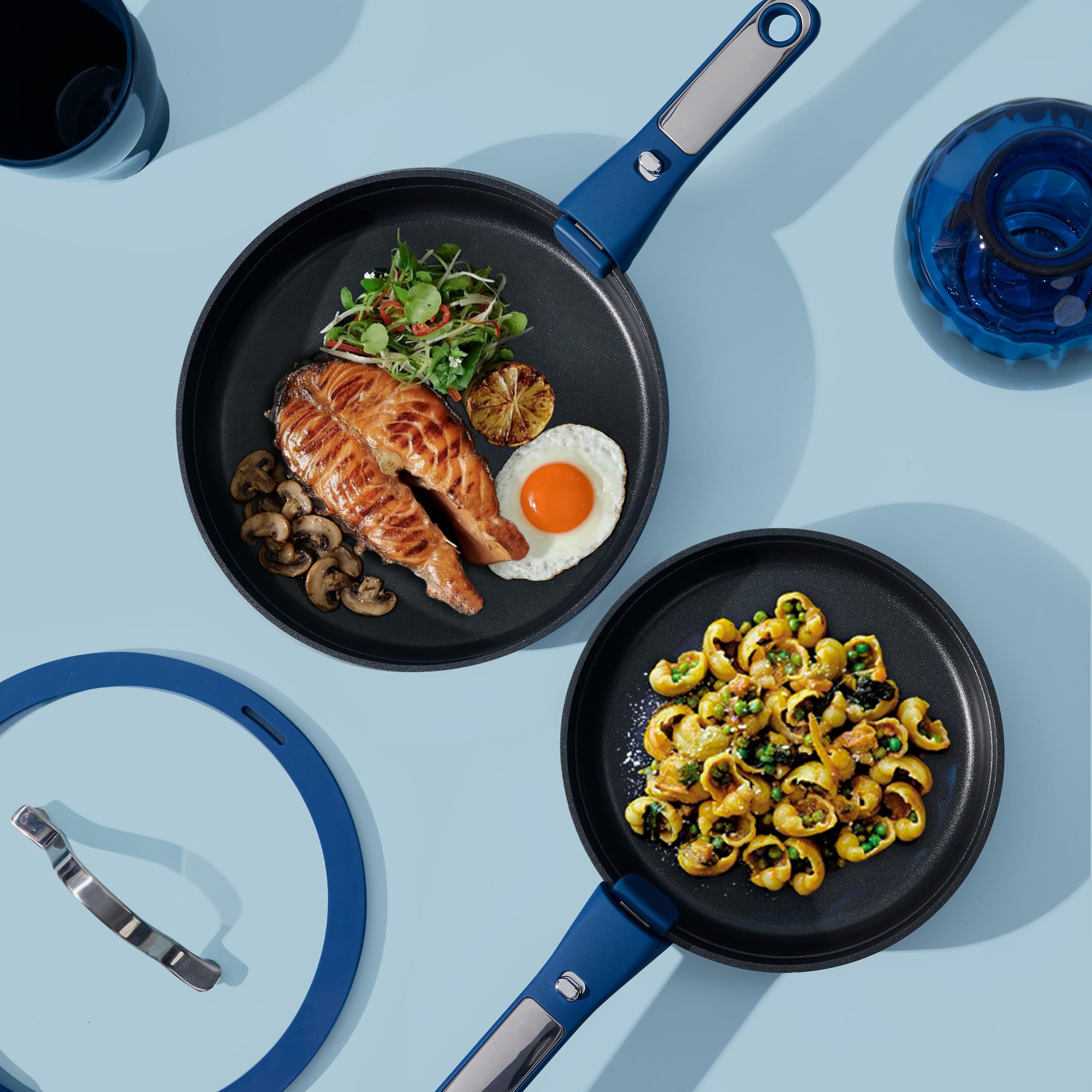 CAROTE even-heat distribution pan minimizes hot spots during cooking
