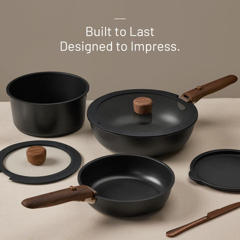 CAROTE even heat transfer delivers fast, uniform cooking.