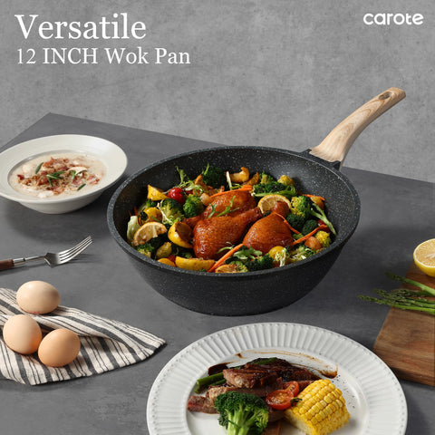 CAROTE heat-resistant bakelite handle stays cool during cooking.