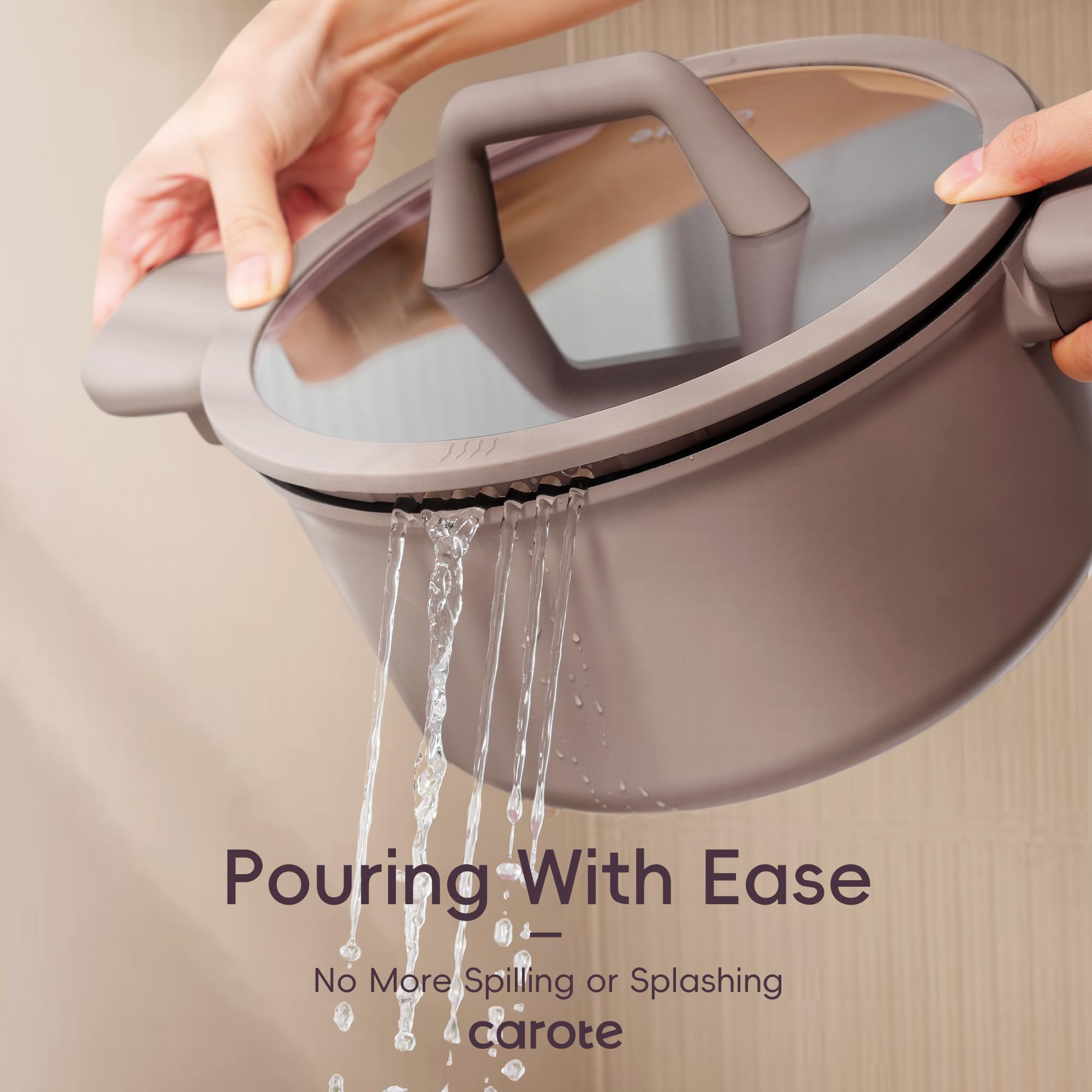Induction-compatible bottom provides even heat on all stoves