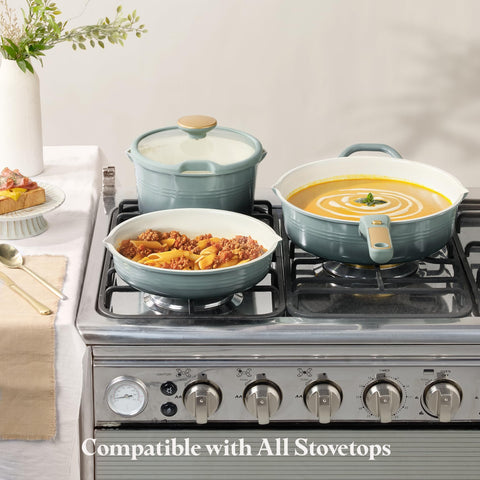 CAROTE oven-safe design supports transfer from stove to table