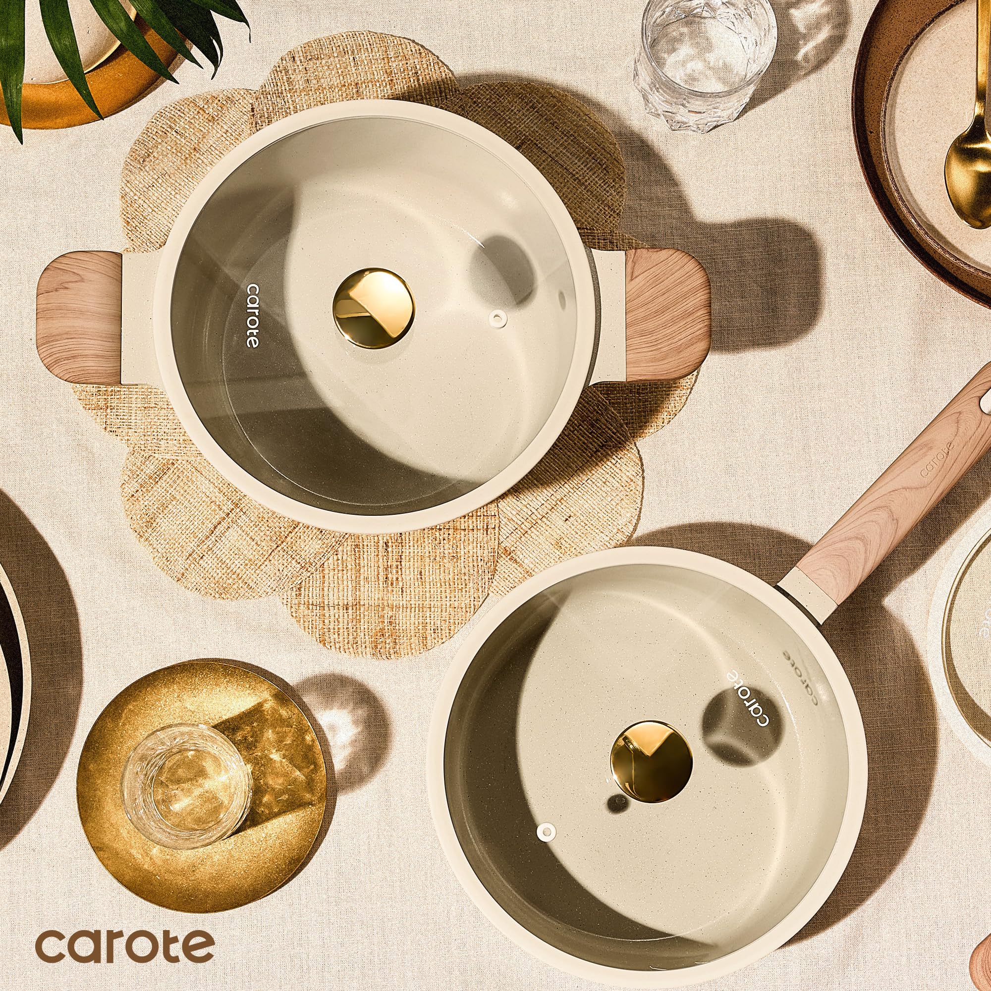 CAROTE packaging and storage case suggests tidy kitchen organization