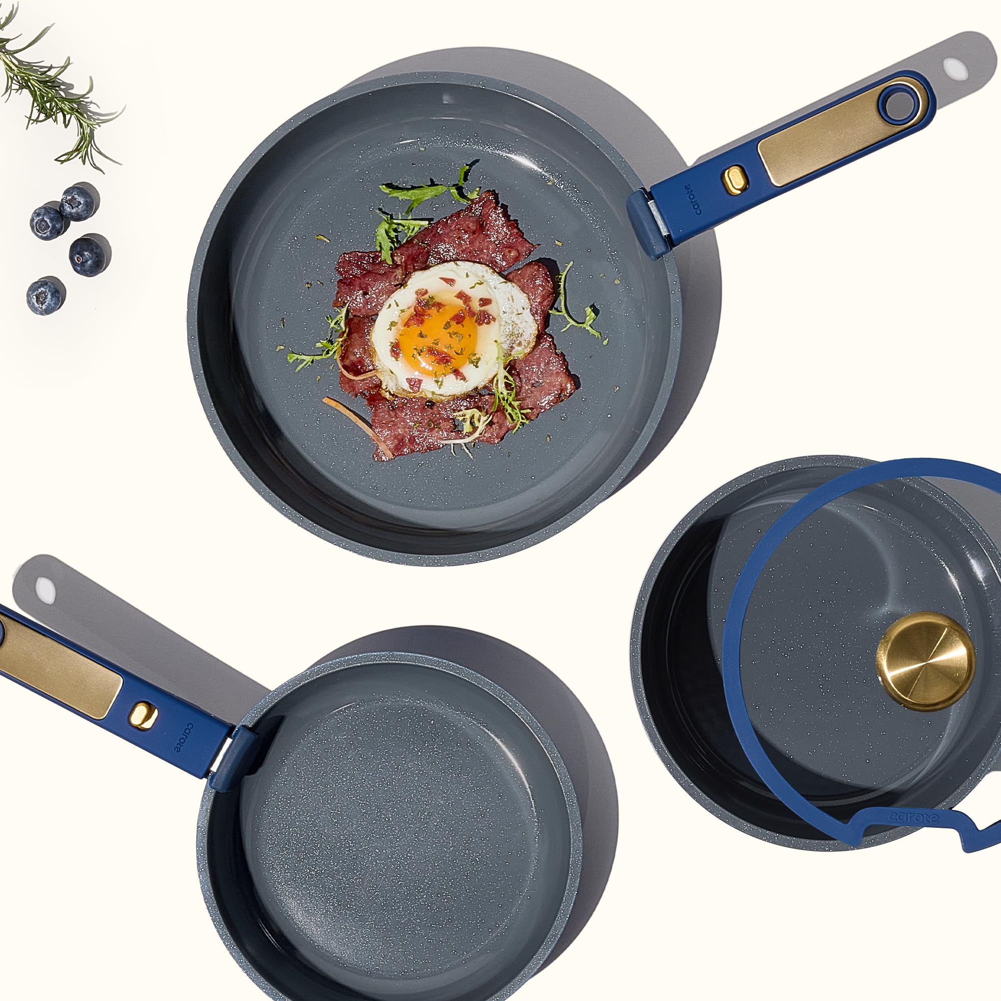 CAROTE silicone-lids-and-tools visible for precise temperature control.