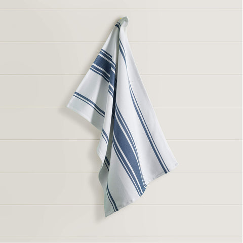 Casa De Lan cotton towel for everyday kitchen tasks.