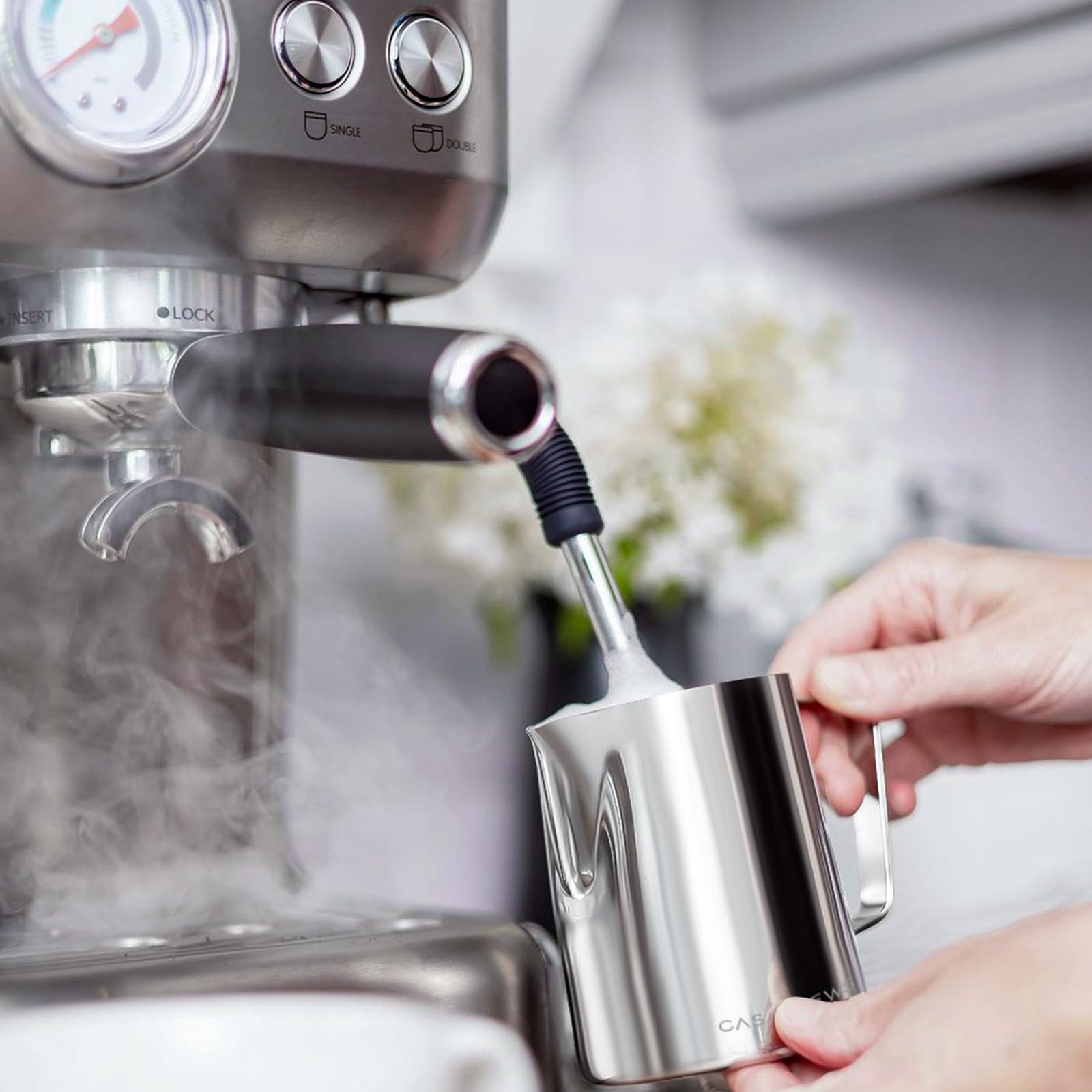 Casabrews CASMP350 stainless steel design for durability and professional appeal