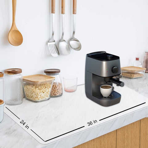 Cattolo large non-slip workarea keeps papers in place during creative tasks.