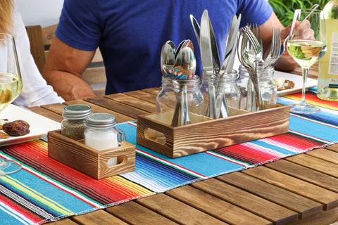 Great everyday set for meals, refilling between servings.