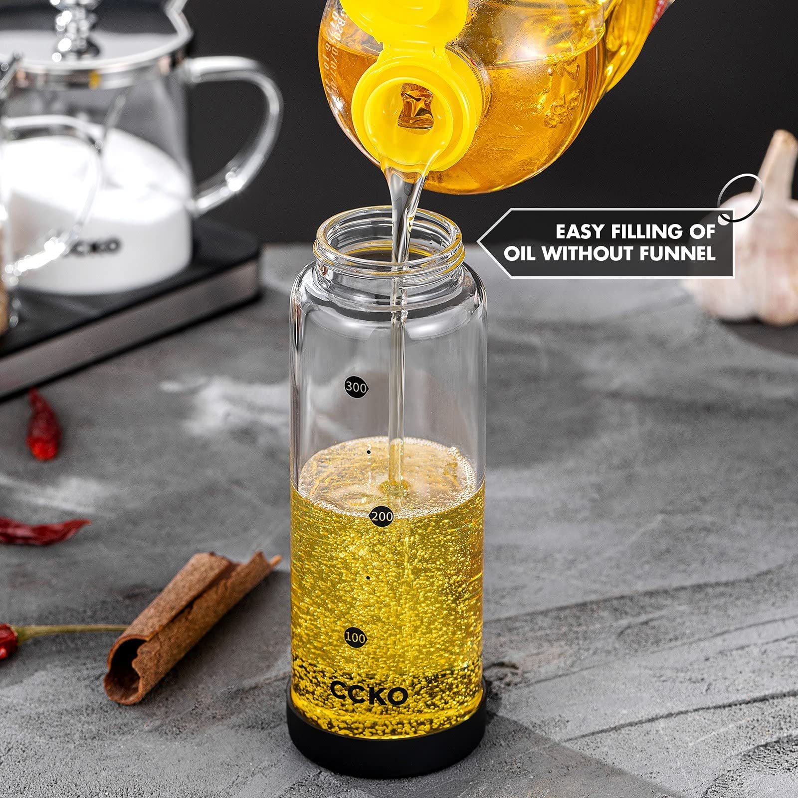 CCKO capacity scale helps measure exact amounts for recipes and dressings