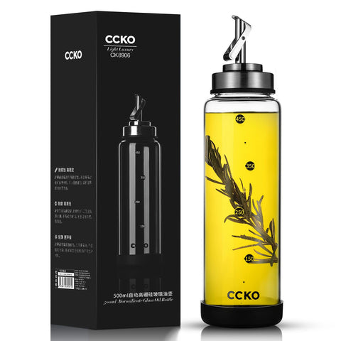 CCKO glass olive oil dispenser front view with clear borosilicate glass for precise pouring
