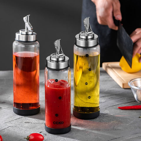 CCKO kitchen-use bottle in action for oils, vinegars, and sauces