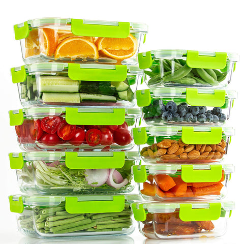 C CREST lead-free borosilicate glass provides durable kitchen storage.