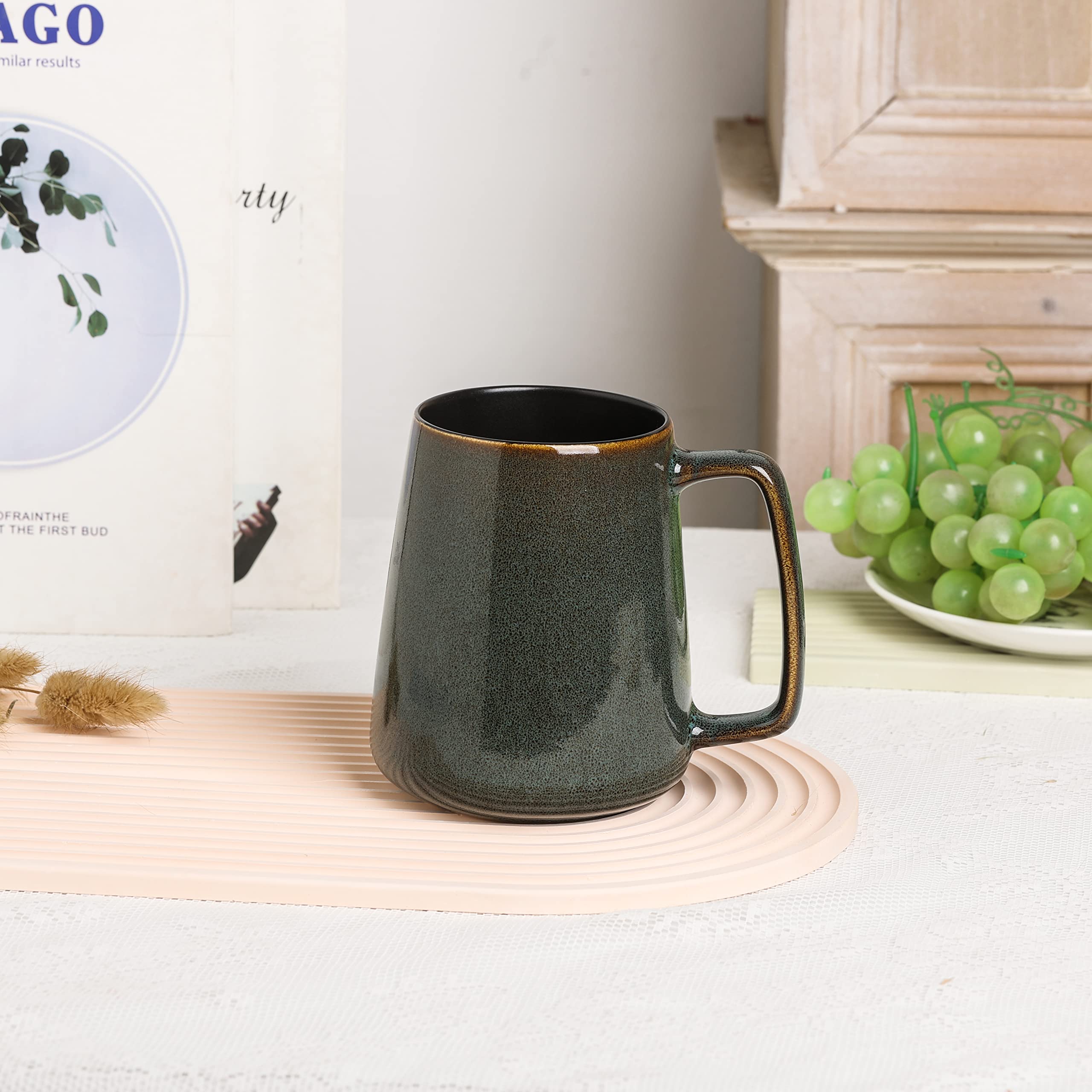 Ceraozmus 24oz mug steaming latte showcasing heat retention.