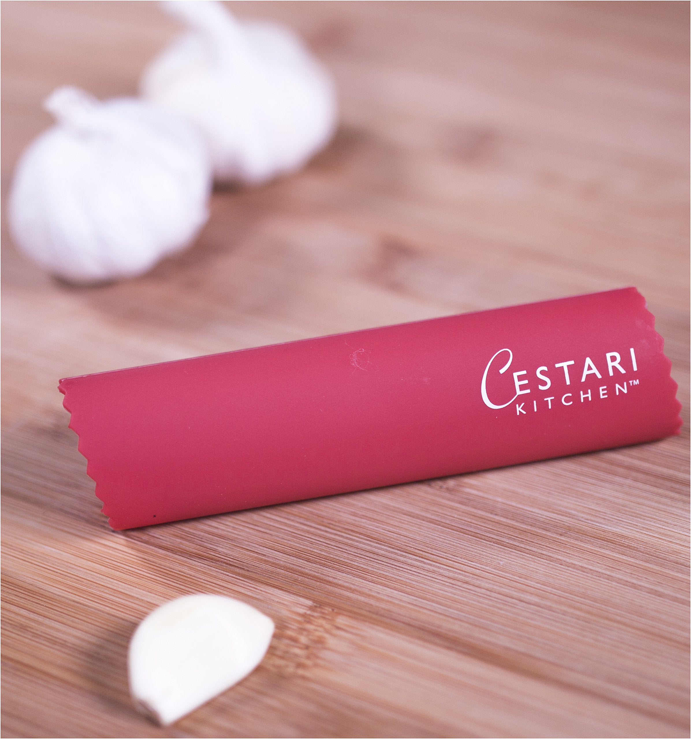 Cestari garlic peeler roller interior ridges improve grip and peeling