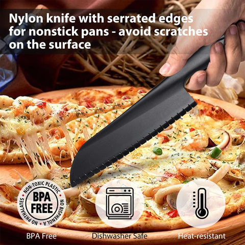 ChaLeeMoo plastic serrated kitchen knife designed for easy fruit and cake cutting.