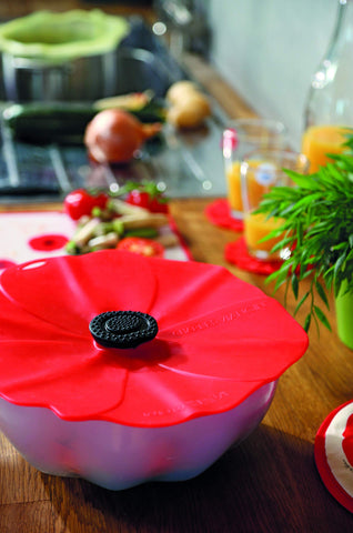 Charles Viancin Poppy lid is dishwasher safe for easy cleaning.