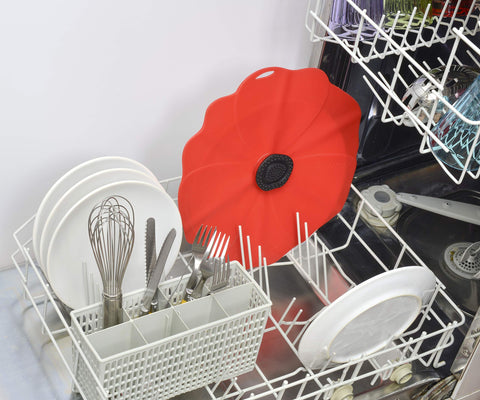 Charles Viancin Poppy lid is safe for stovetop and microwave use.